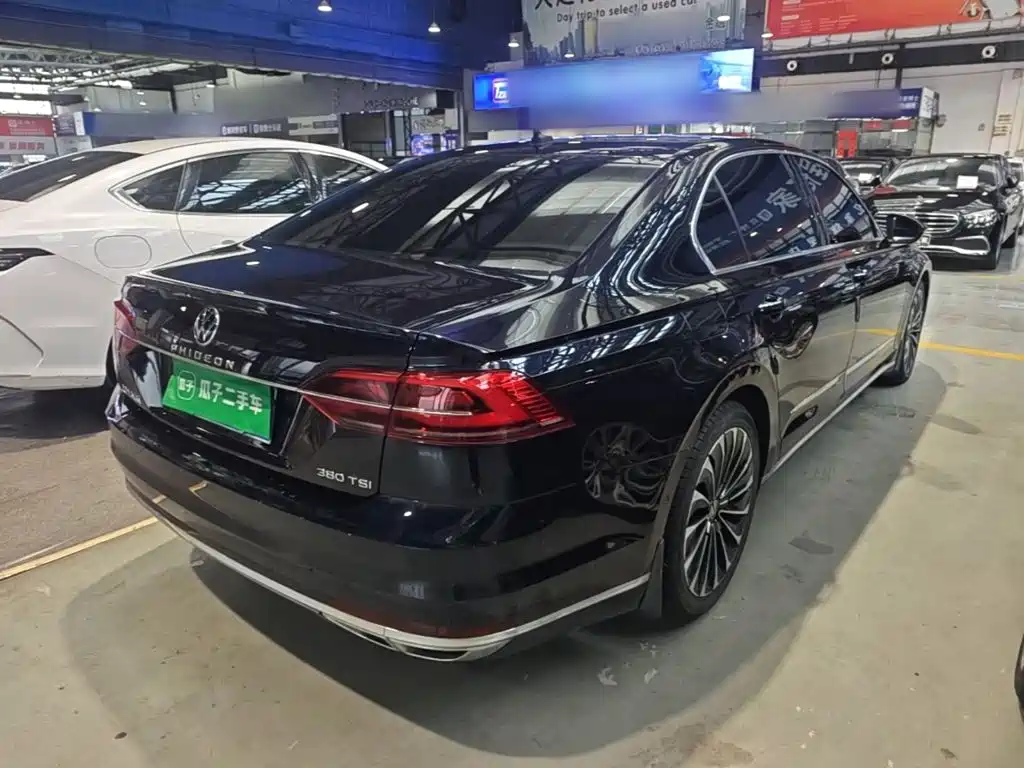 Volkswagen Phideon — миниатюра 7
