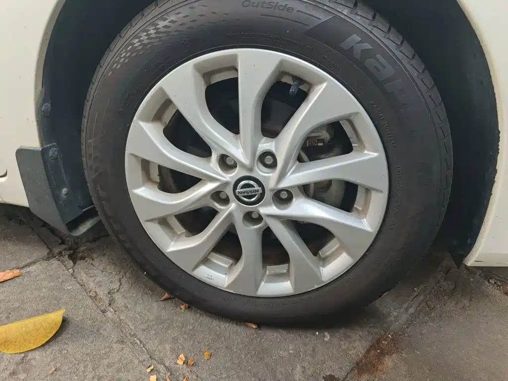 Nissan Sylphy — миниатюра 8
