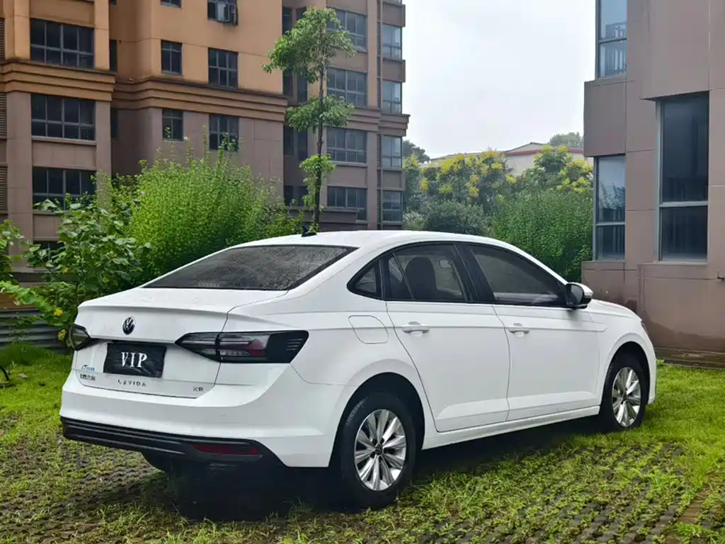 Volkswagen Lavida — миниатюра 12