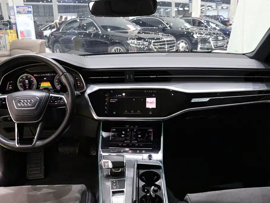 Audi A6L New Energy — миниатюра 9