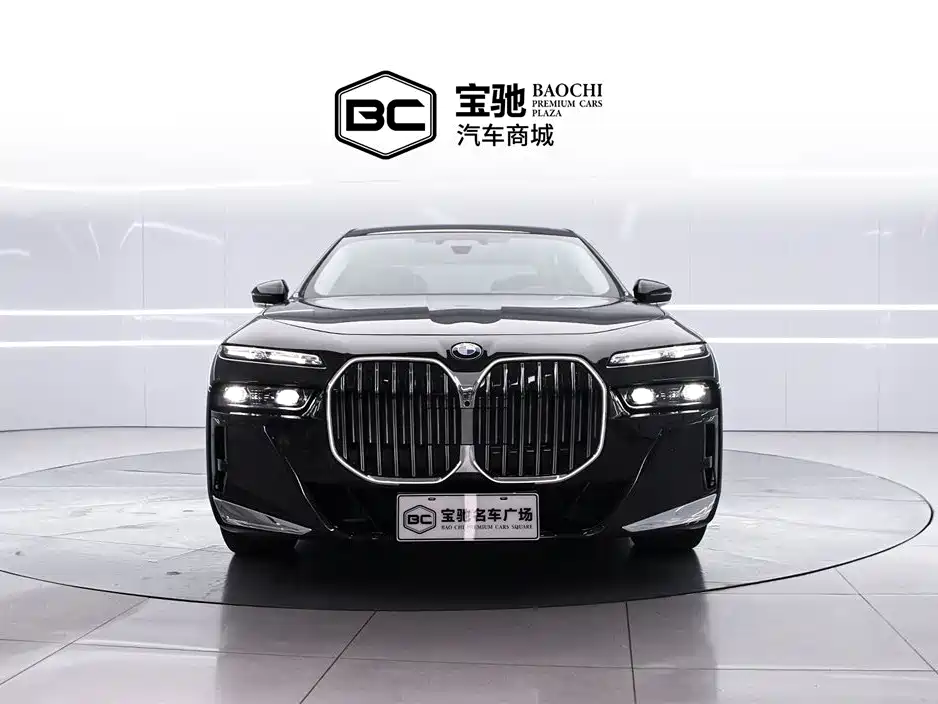 BMW 7 series 2026 Черный из Китая, фото 4