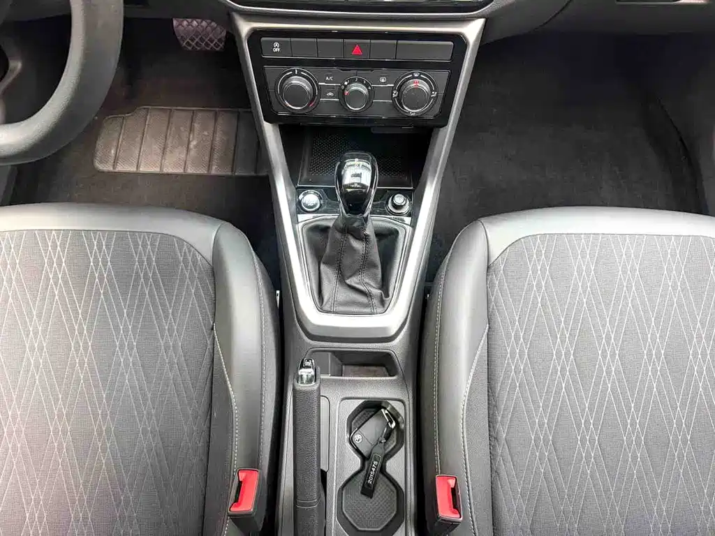 Volkswagen T-Cross — миниатюра 12