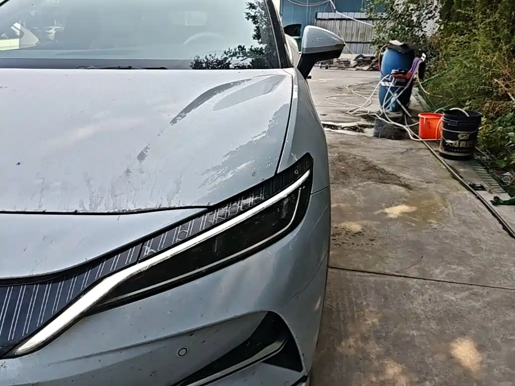 BYD L EV — миниатюра 24