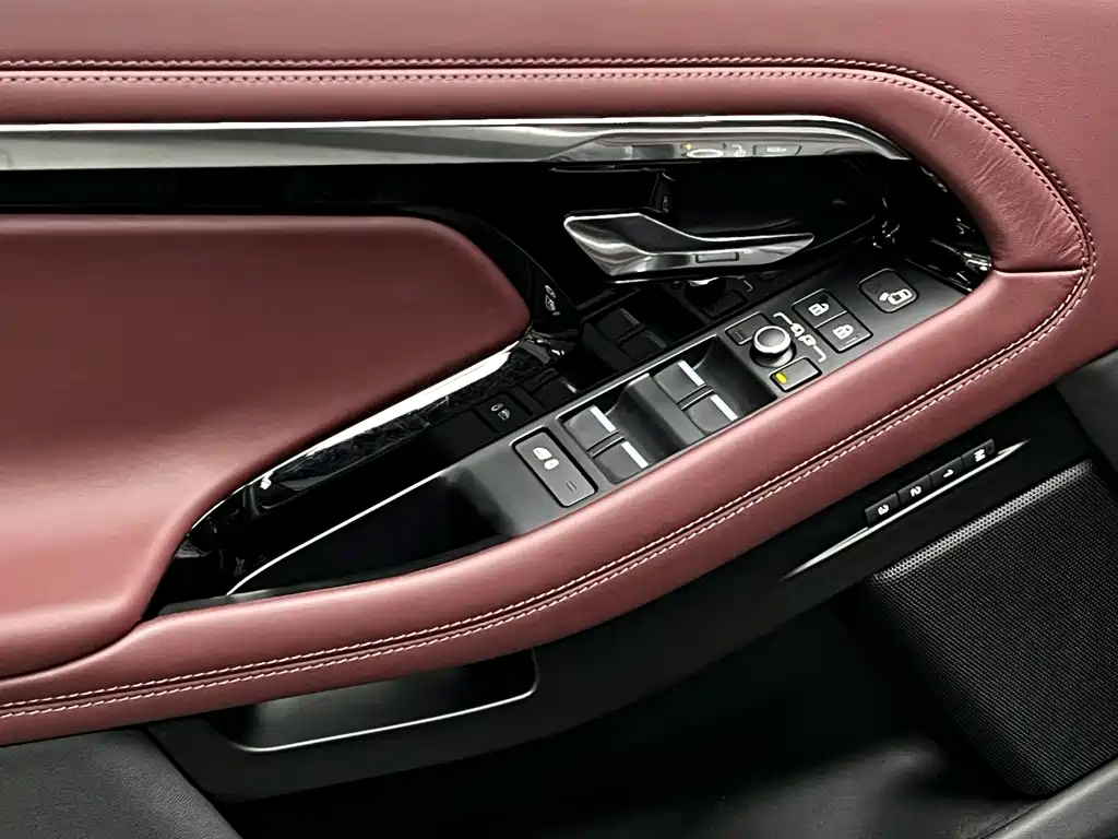 Land Rover Evoque — миниатюра 28