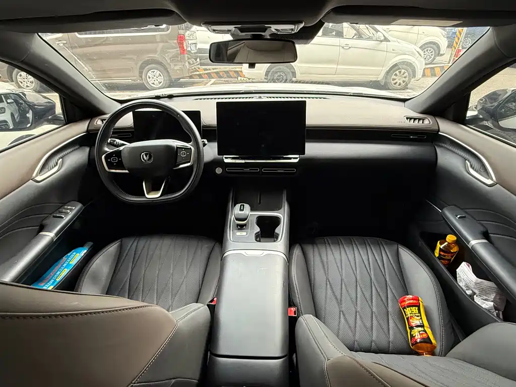 Changan Eado — миниатюра 5
