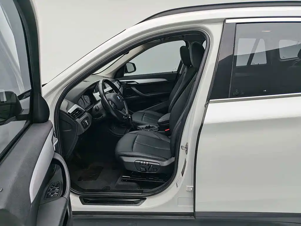 BMW X1 — миниатюра 7