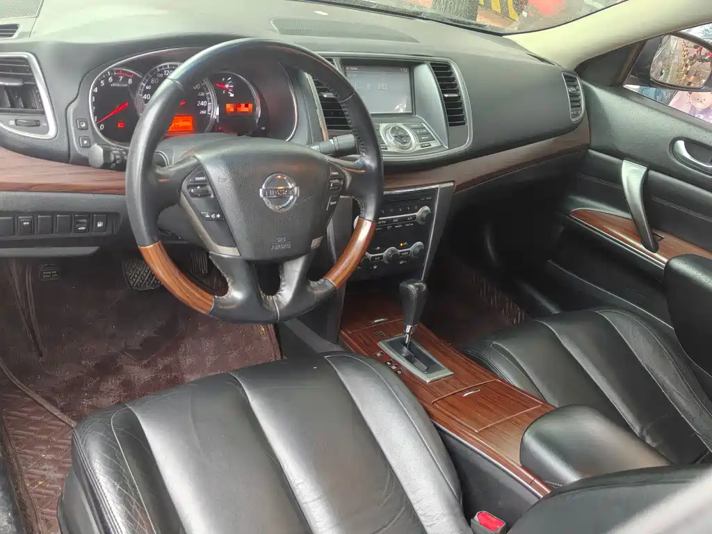 Nissan Altima 2009 2.5L XV VIP Premium