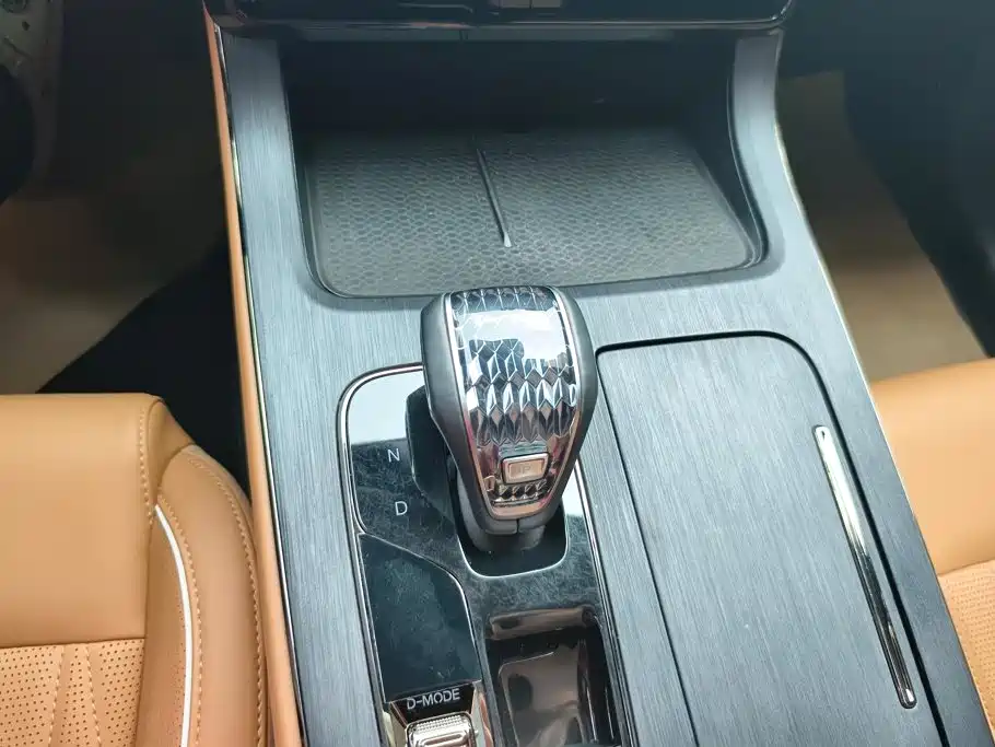 GAC Motor Trumpchi ES9 — миниатюра 16