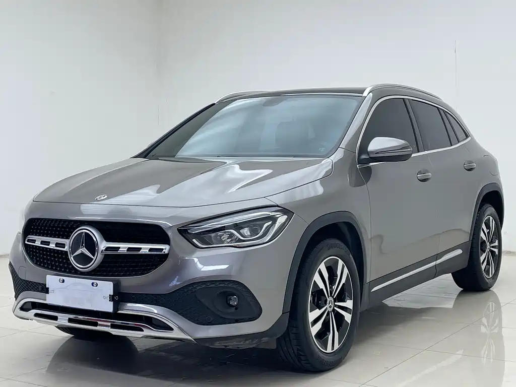 Mercedes-Benz GLA 2020