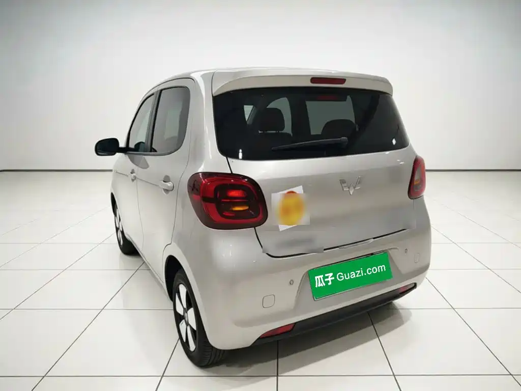 Wuling MINIEV — миниатюра 4