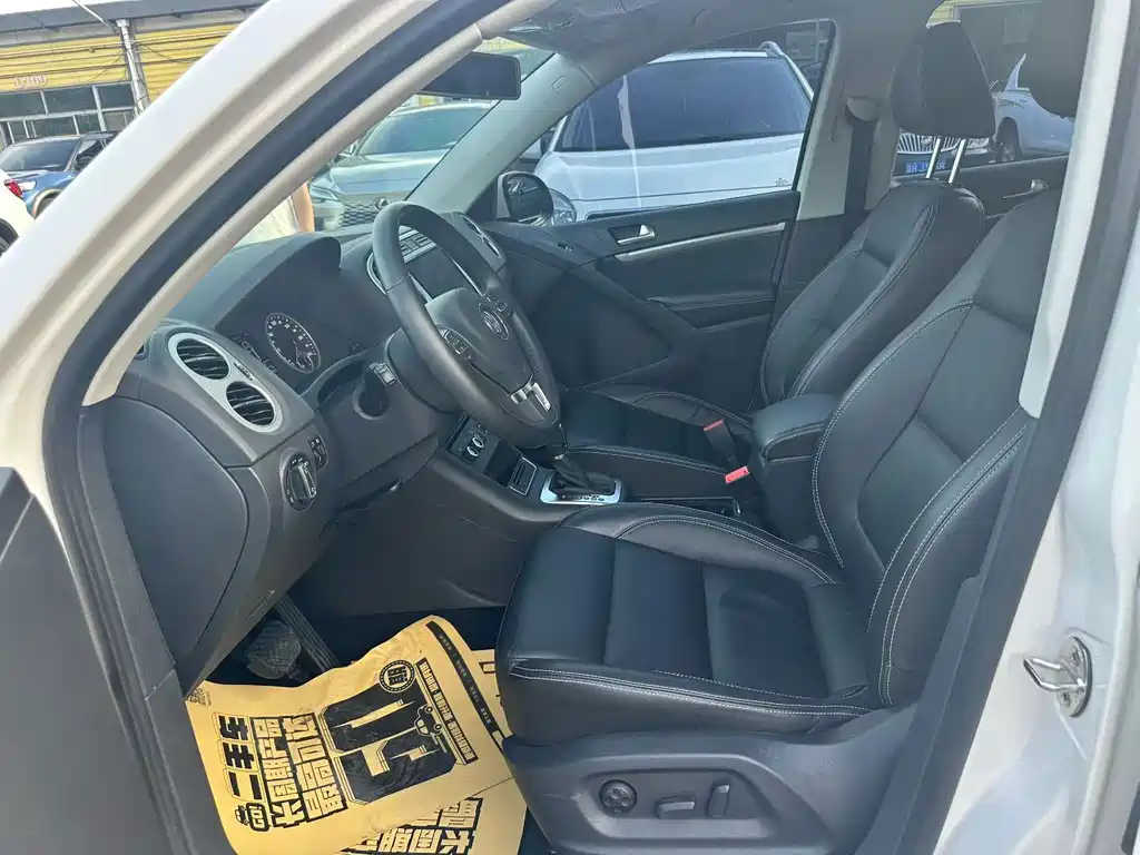 Volkswagen Tiguan — миниатюра 4