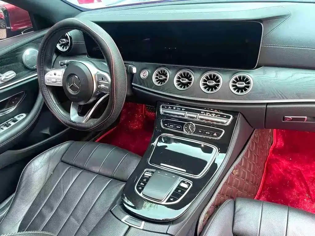 Mercedes-Benz E-Class (Import) — миниатюра 4