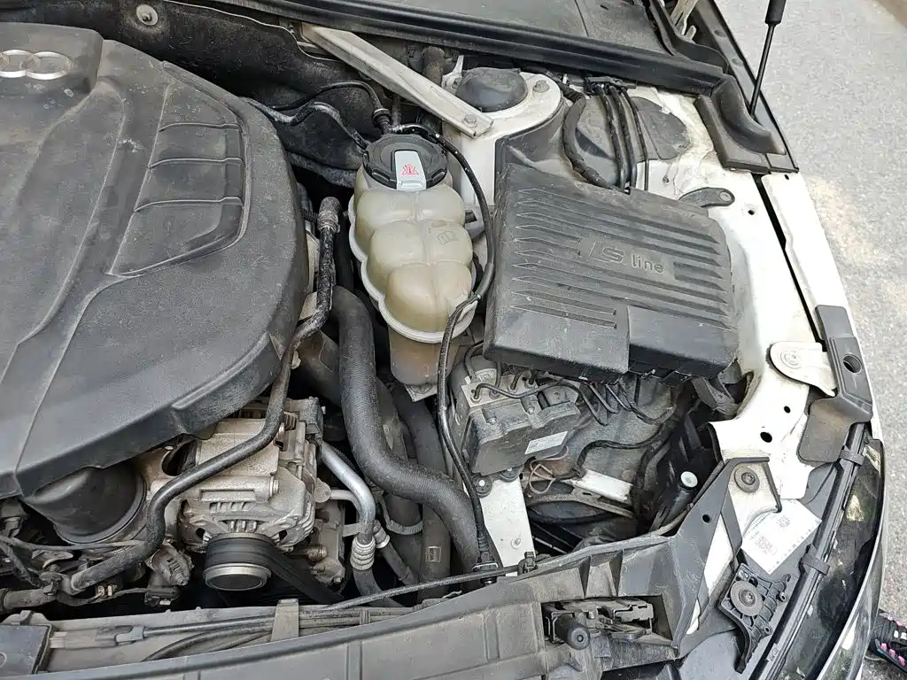Audi A4 (Import) — миниатюра 20