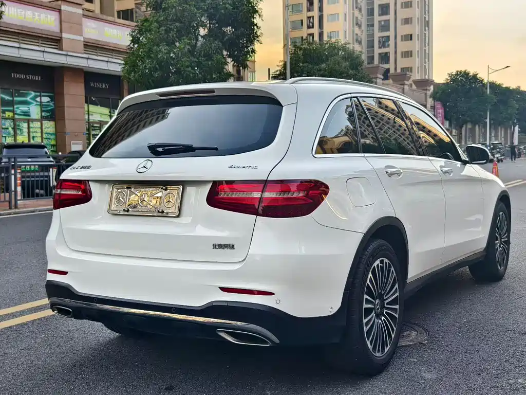 Mercedes-Benz GLC 2018 GLC 260 4MATIC