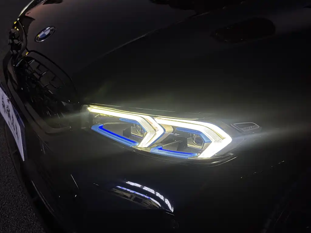 BMW 3 Series — миниатюра 12