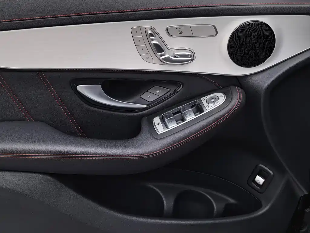 Mercedes-Benz GLC AMG — миниатюра 17