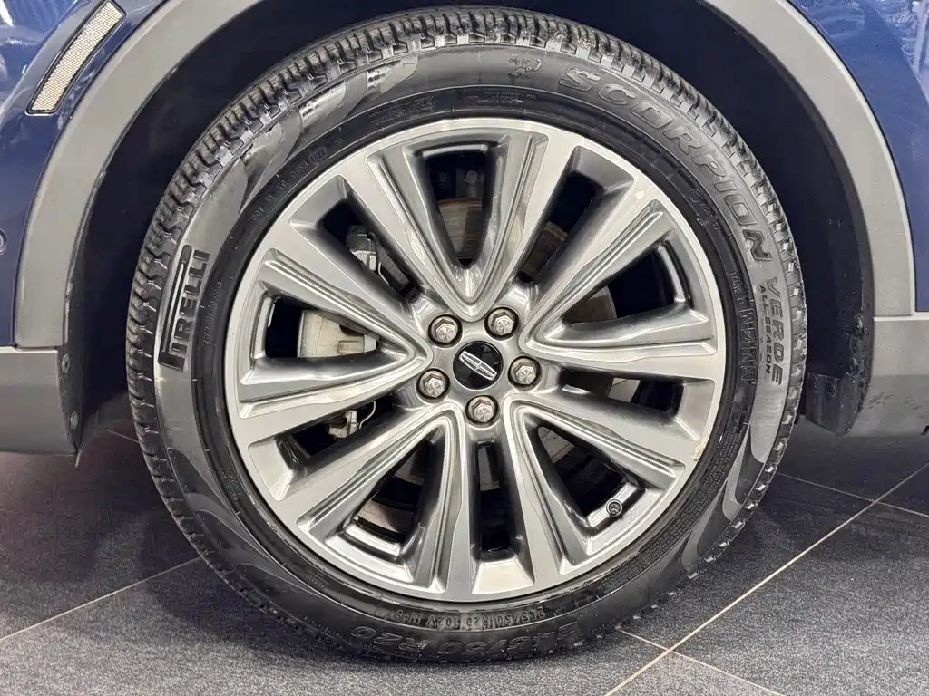 Lincoln MKX — миниатюра 13