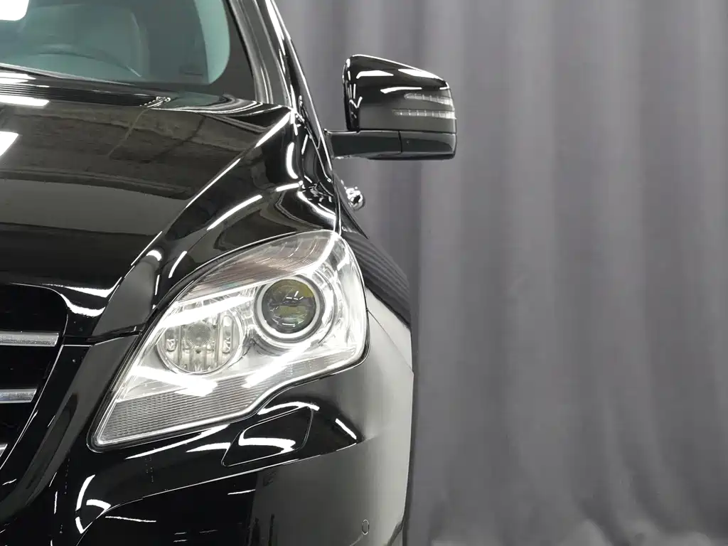 Mercedes-Benz R 2014 R 320 4MATIC