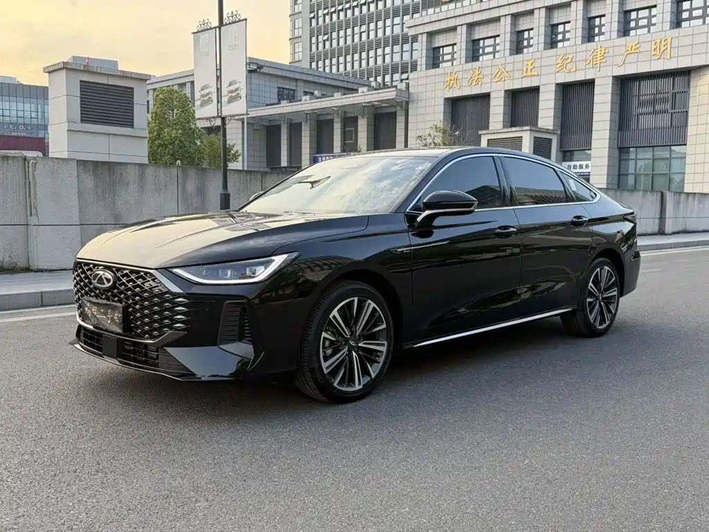 Chery Arrizo 8 PRO