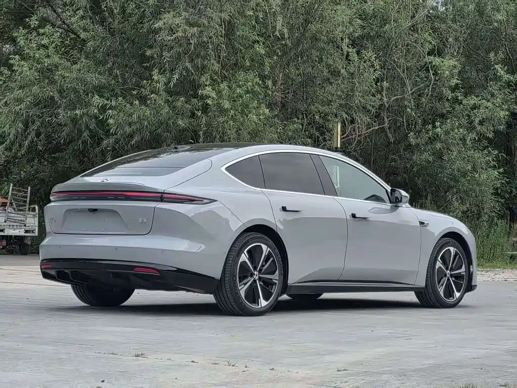 NIO ET5 — миниатюра 5
