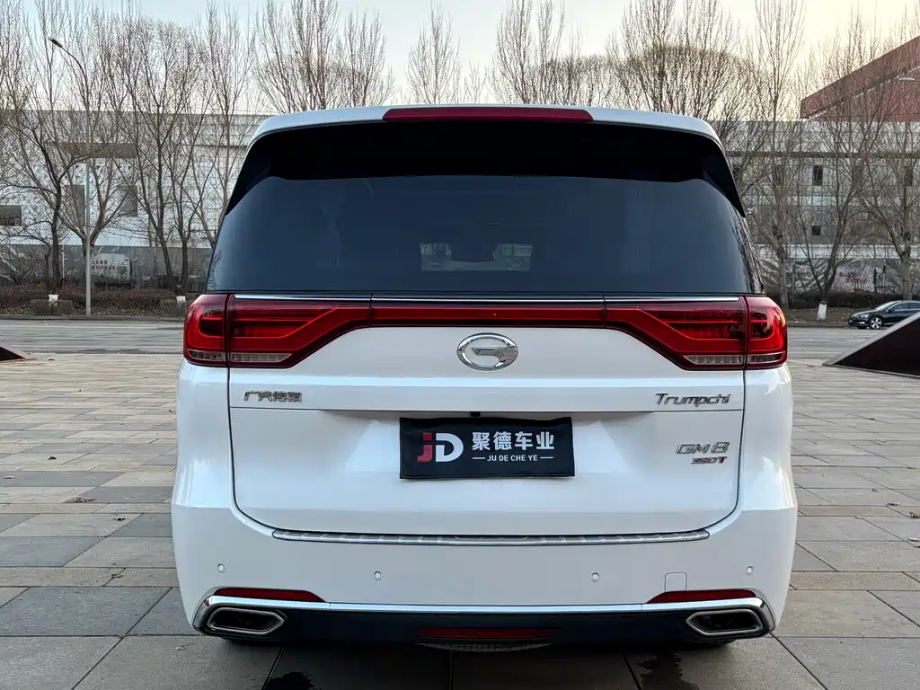 GAC TRUMPCHI M8