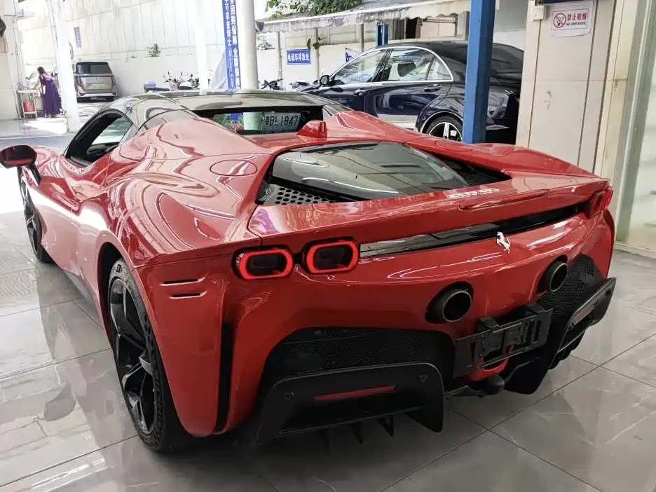 Ferrari SF90 2021 3.9T V8 Spider