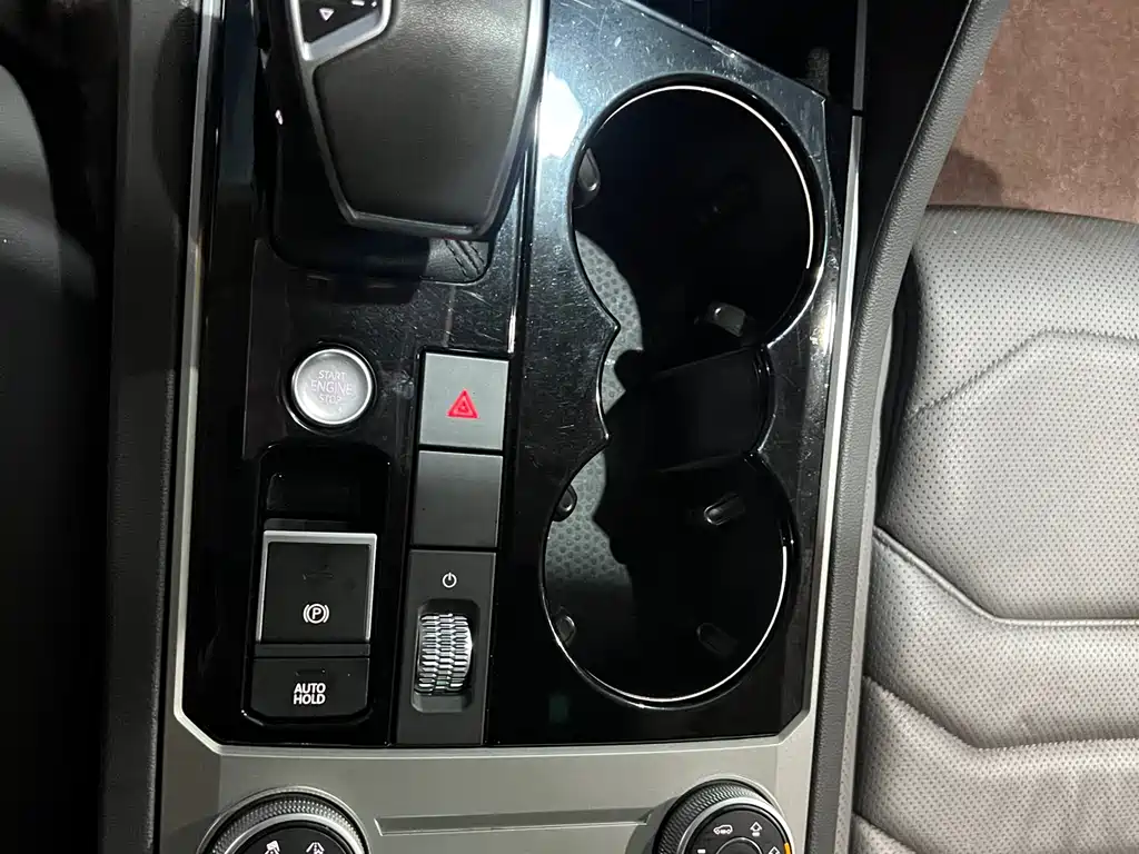 Volkswagen Touareg 3.0TSI Sharp Edge Edition China VI, фото 7
