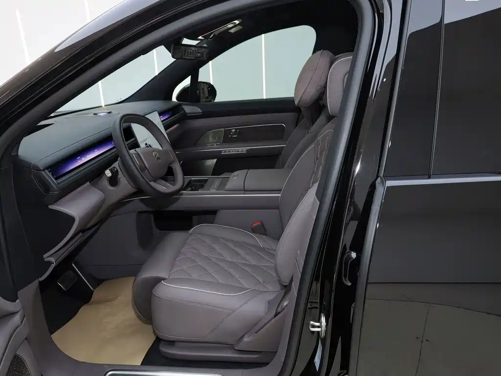 NIO ES8 — миниатюра 12