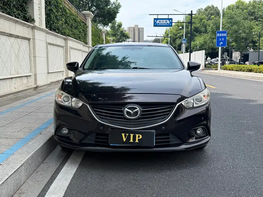 Mazda Atenza 2.0L Blue Sky Luxury Edition, фото 2
