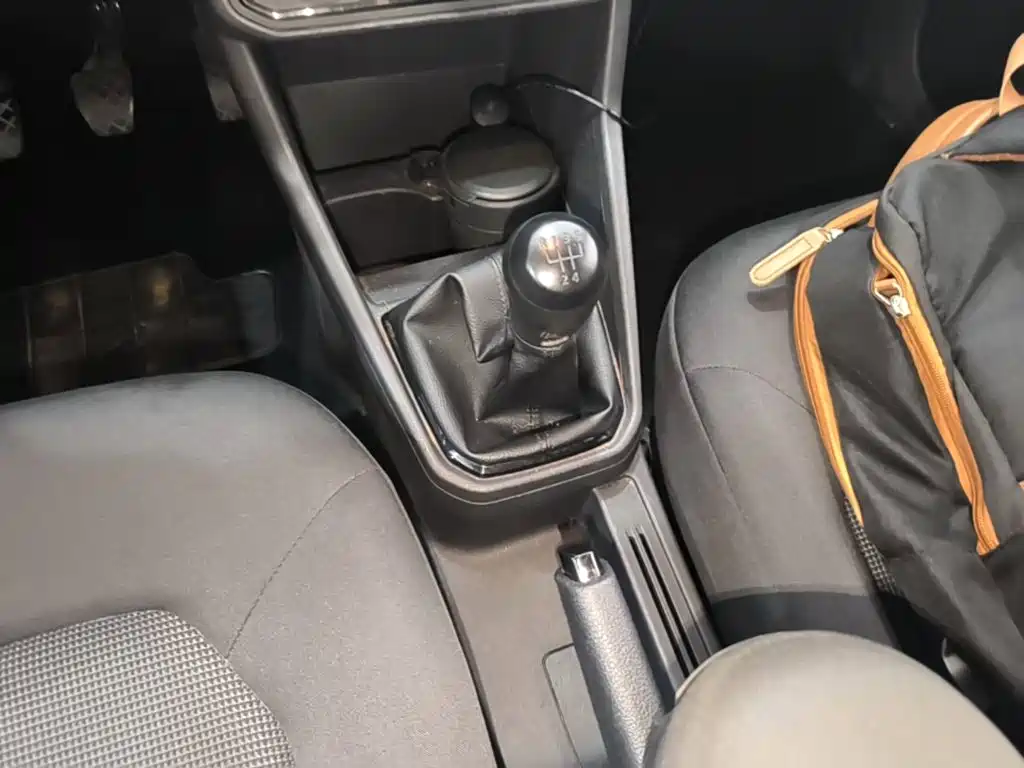 Volkswagen Jetta — миниатюра 14