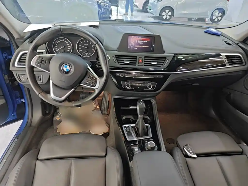 BMW 1 Series — миниатюра 10