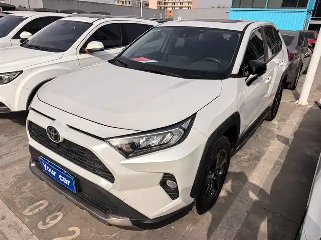 TOYOTA RAV4 RONGFANG