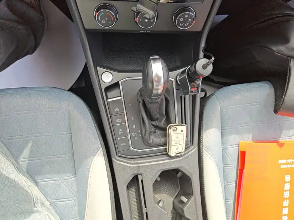 Volkswagen Lavida — миниатюра 14