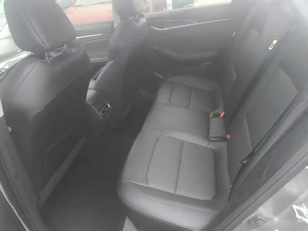 Changan Eado — миниатюра 5