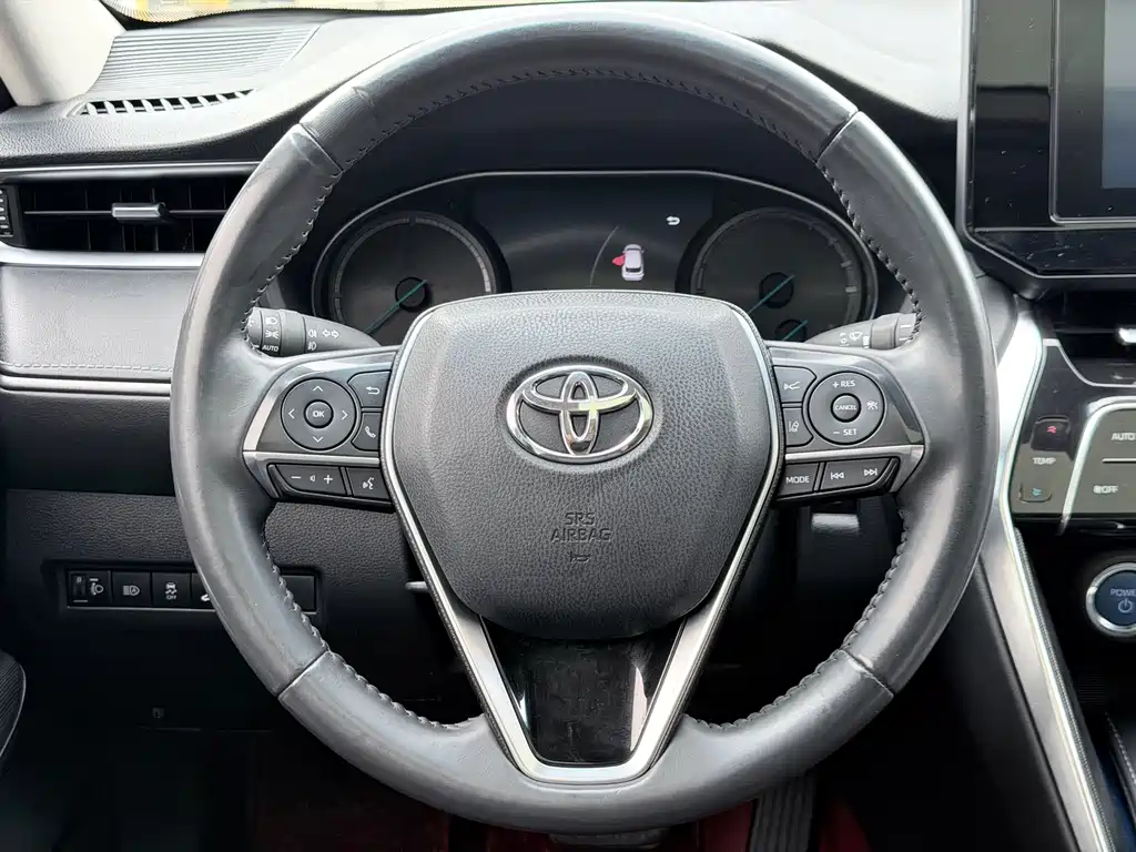 Toyota Harrier — миниатюра 10