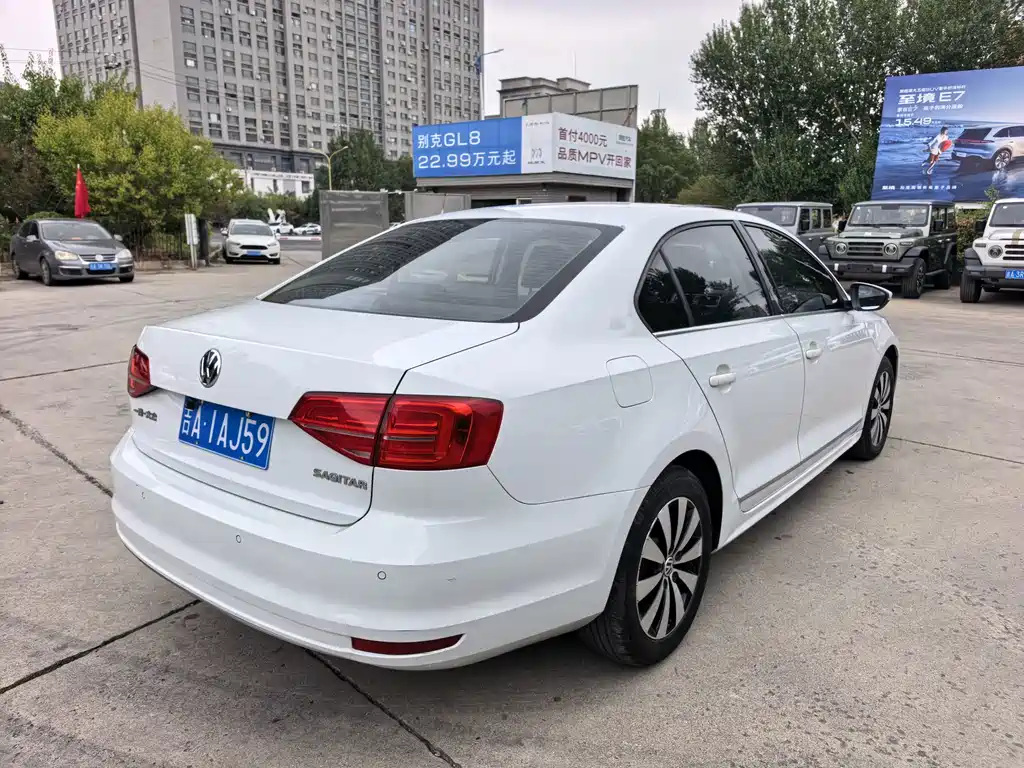 Volkswagen Sagitar — миниатюра 10