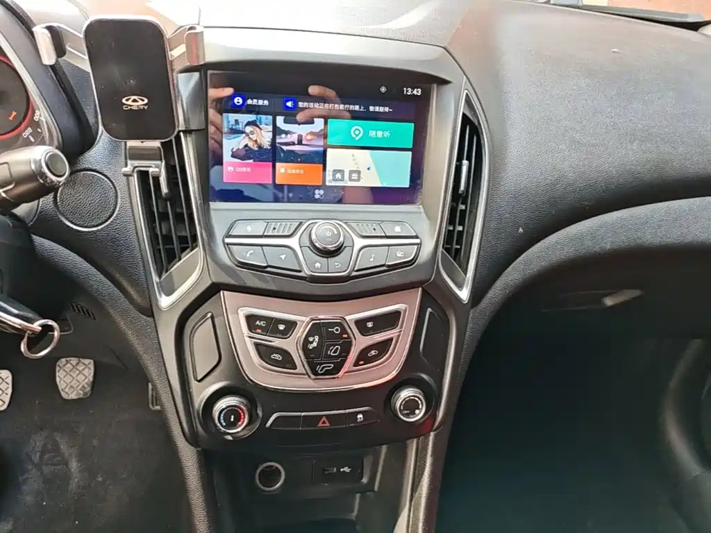 Chery Arrizo 5 — миниатюра 13