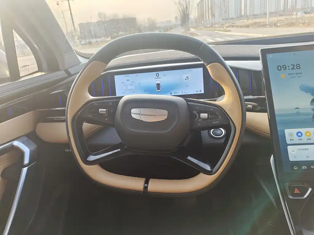 GEELY AUTOMOBILE BOYUE L