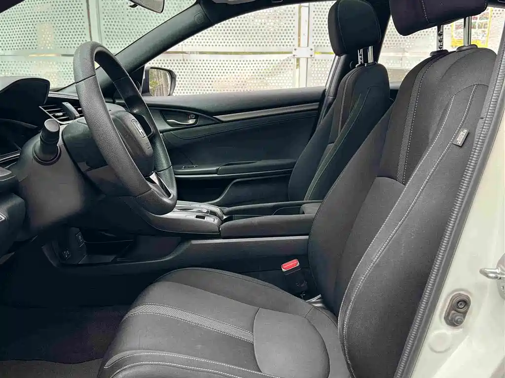 Honda Civic — миниатюра 4