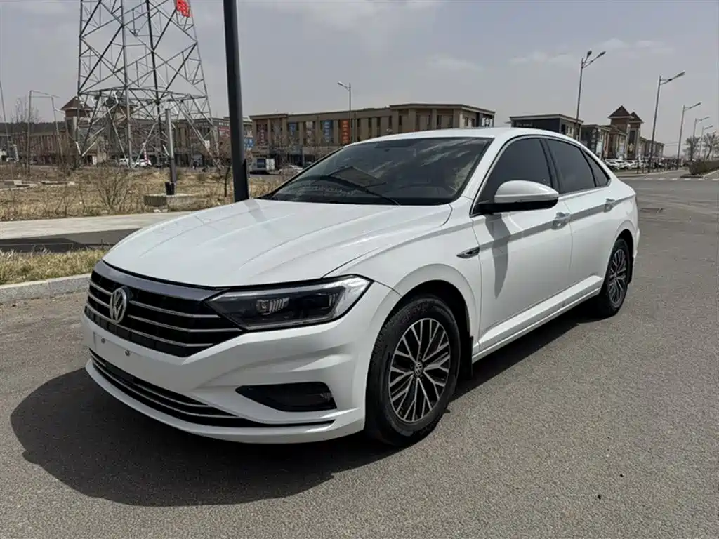 Volkswagen Sagitar 2021