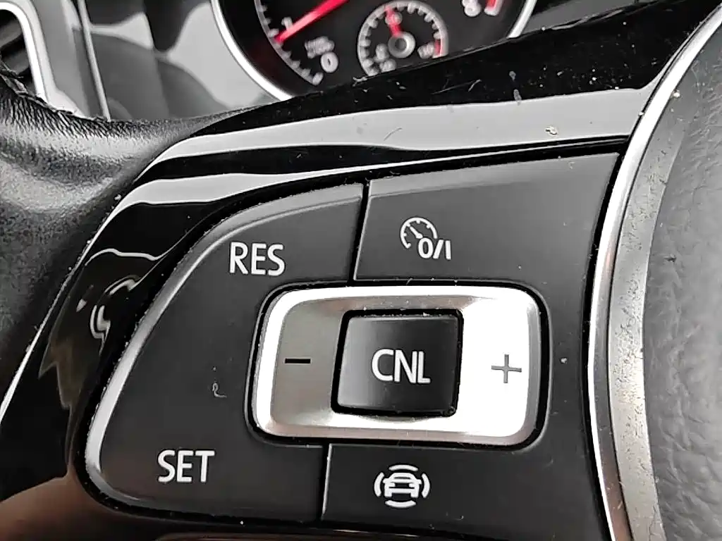 Volkswagen Golf — миниатюра 11