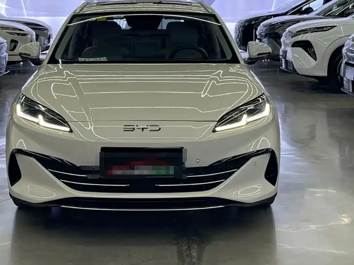 BYD Seal 06 DM-i Touring