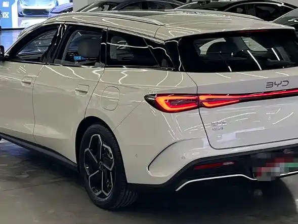 BYD Seal 06 DM-i Touring — миниатюра 6
