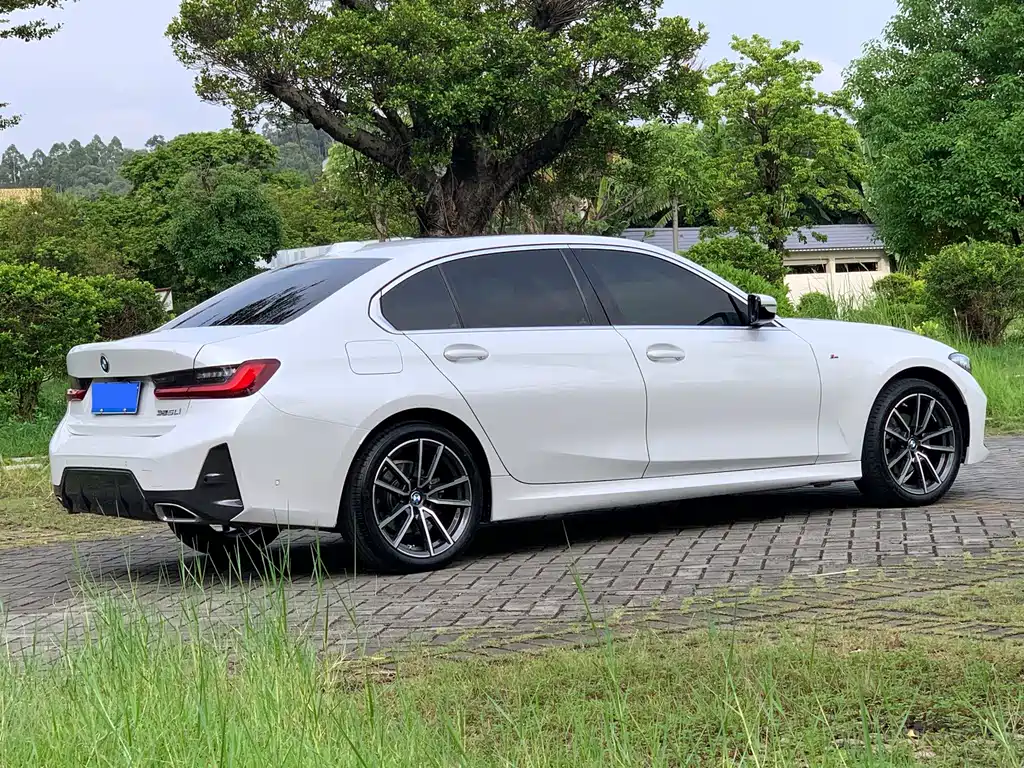 BMW 3 Series — миниатюра 6