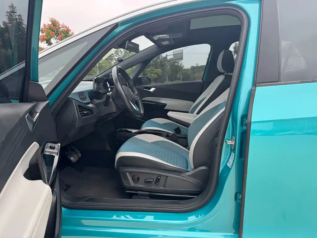 Volkswagen ID.3 — миниатюра 5