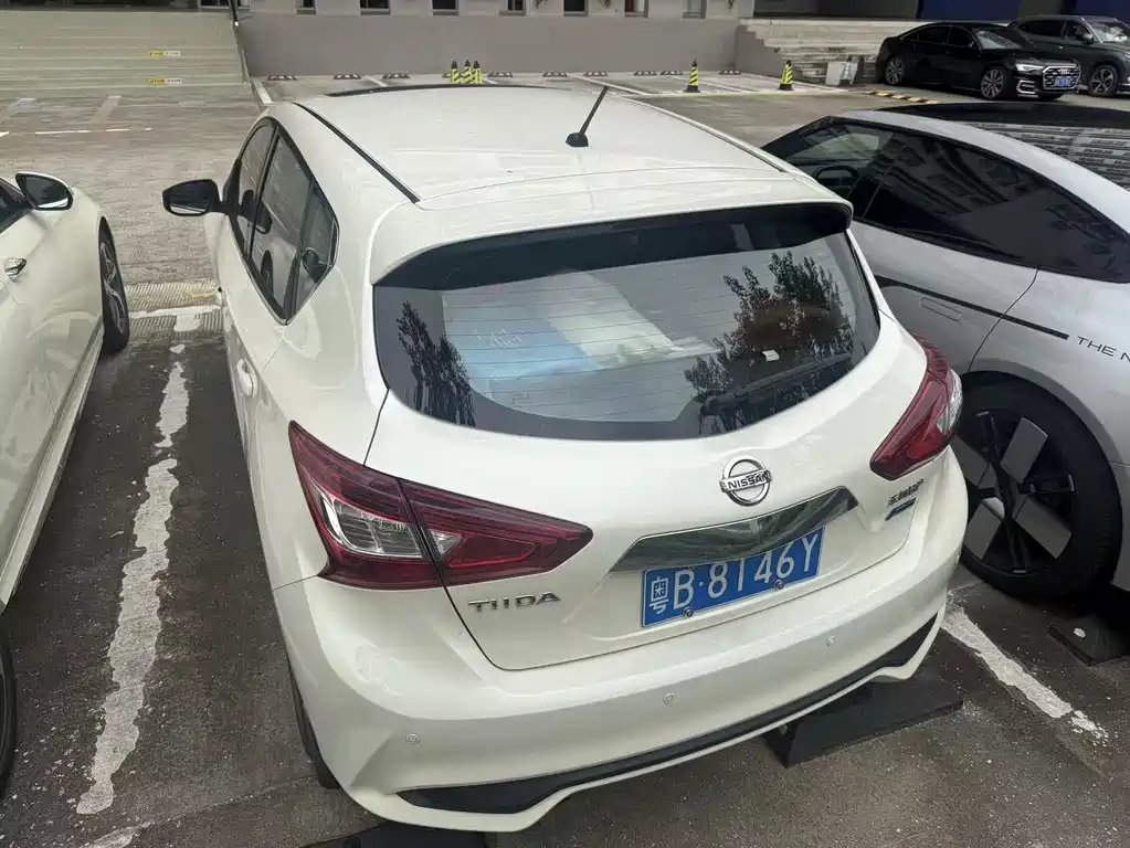Nissan Tiida 2019 1.6L CVT VI