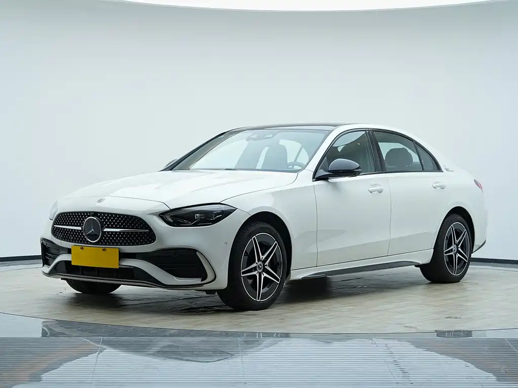 Mercedes-Benz C-Class 2024