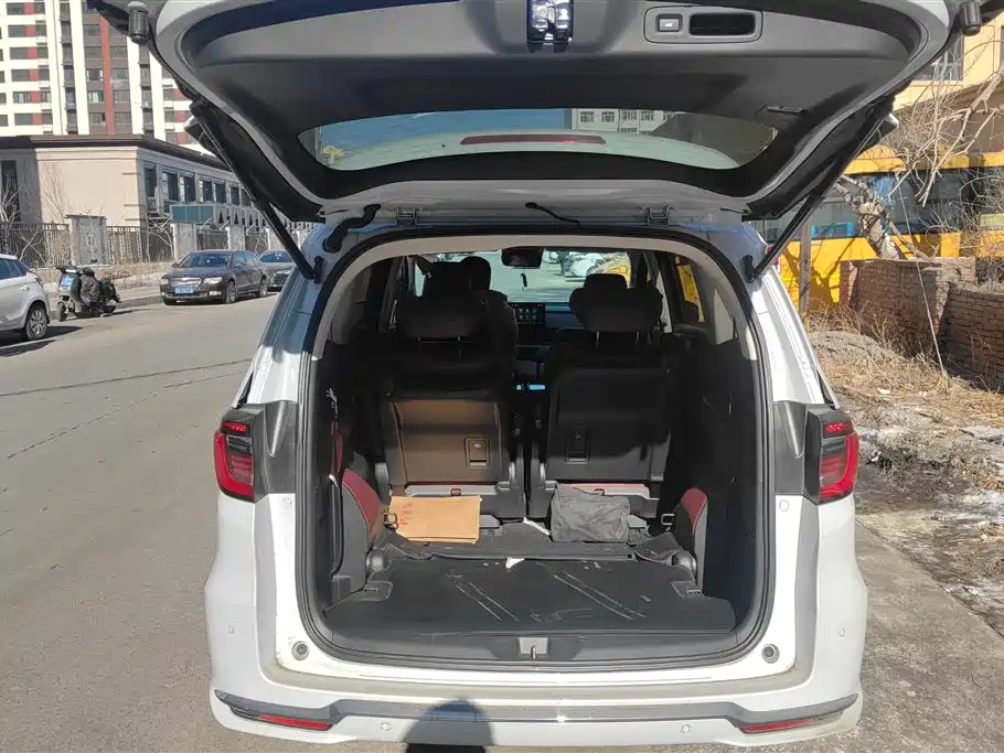 Honda Elysion 2024 2.0L e:HEV