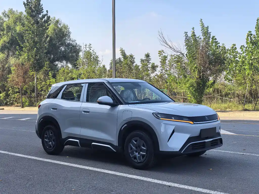 BYD Yuan UP — миниатюра 3