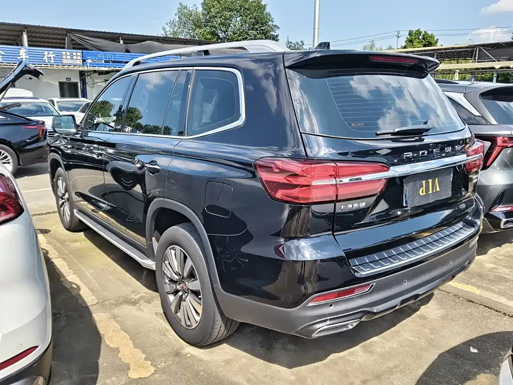 Roewe RX8 — миниатюра 16